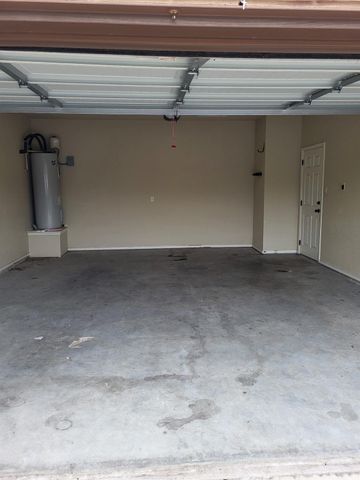479 Jack Rabbit LN A, Buda, TX 78610