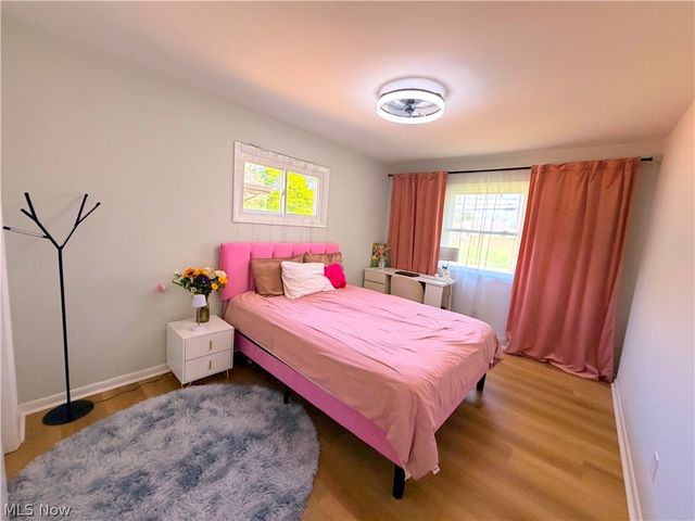 18203 Broxton Drive, Strongsville, OH 44149
