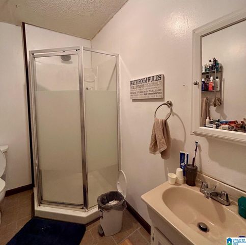 1255 25TH AVENUE N, Hueytown, AL 35023