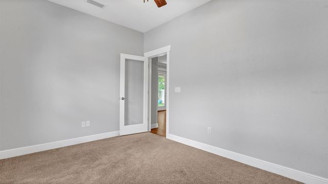 3702 W TACON STREET, Tampa, FL 33629