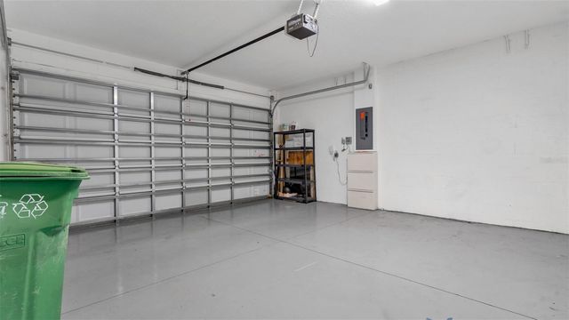 3702 W TACON STREET, Tampa, FL 33629