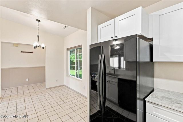 781 S Pleasant View RD, Post Falls, ID 83854