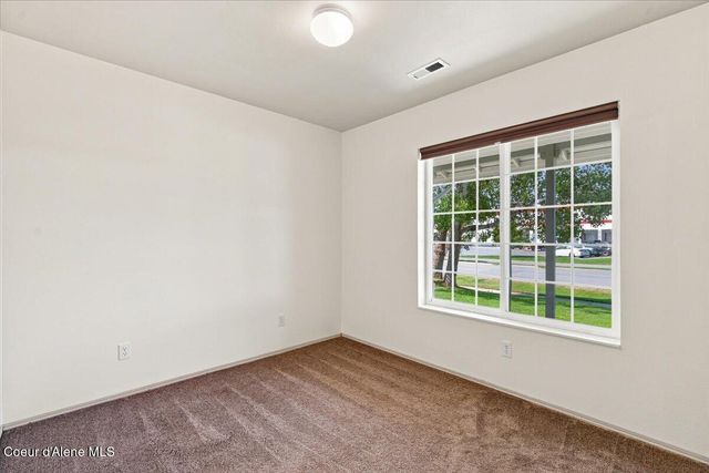 781 S Pleasant View RD, Post Falls, ID 83854