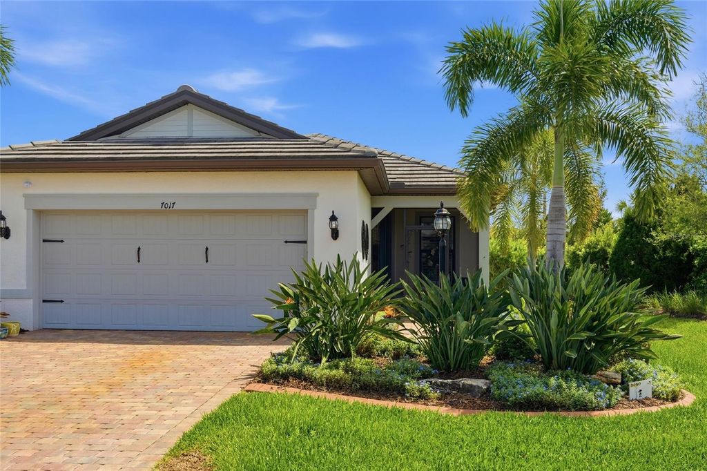 Image 2 of property listing at 7017 HANOVER COURT, Bradenton, FL 34202