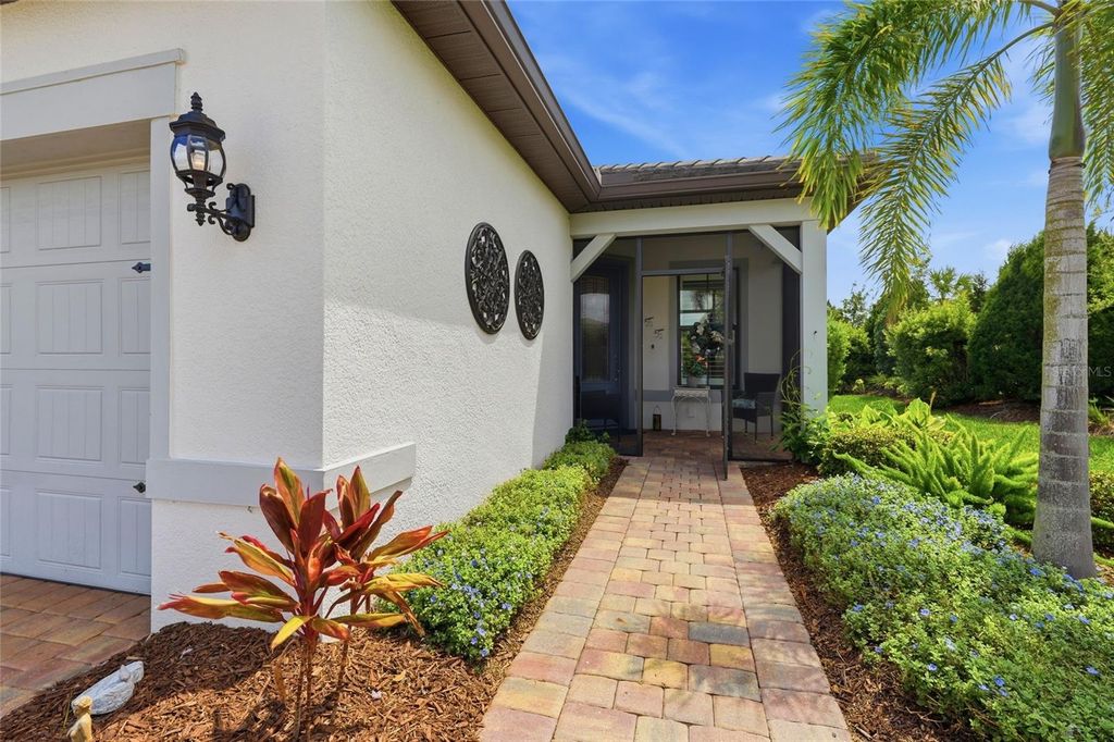 Image 3 of property listing at 7017 HANOVER COURT, Bradenton, FL 34202