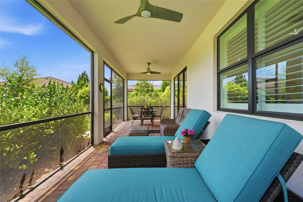 Image 28 of property listing at 7017 HANOVER COURT, Bradenton, FL 34202