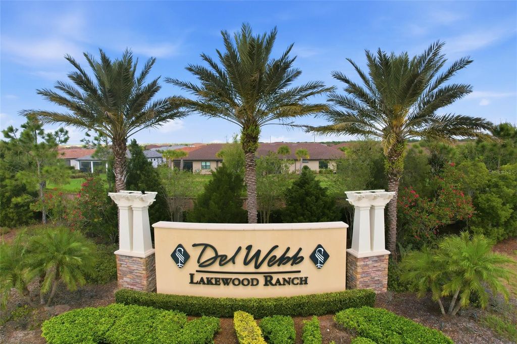 Image 35 of property listing at 7017 HANOVER COURT, Bradenton, FL 34202