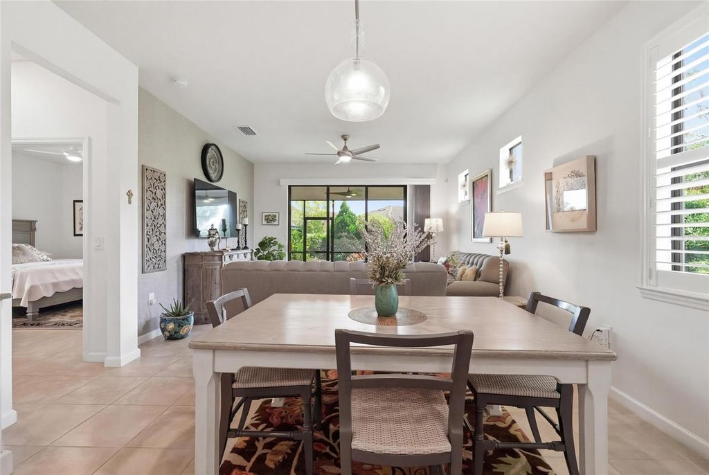 Image 10 of property listing at 7017 HANOVER COURT, Bradenton, FL 34202