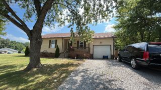 505 Bruce Jenner Dr, Clarksville, TN 37042