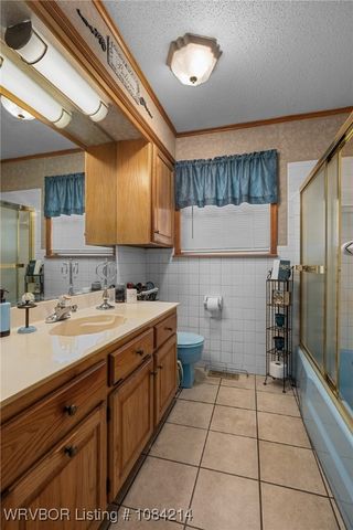 1107 N 4th Street, Paris, AR 72855