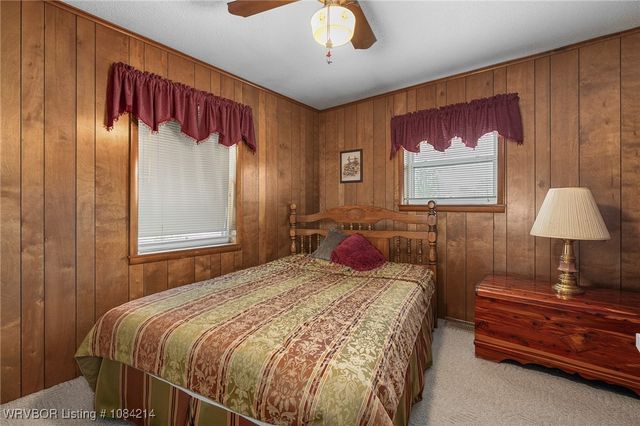 1107 N 4th Street, Paris, AR 72855