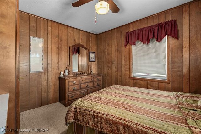 1107 N 4th Street, Paris, AR 72855