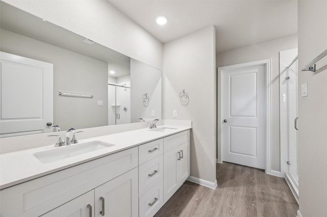 320 S Texas St, Texas City, TX 77591