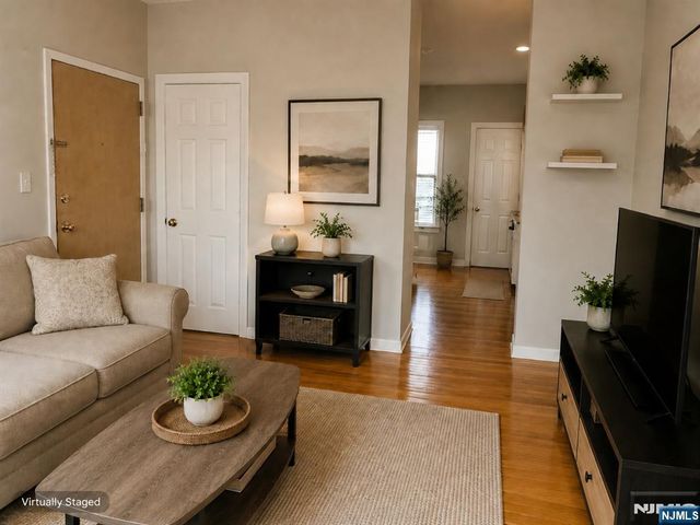 98 King Street, Nutley, NJ 07110