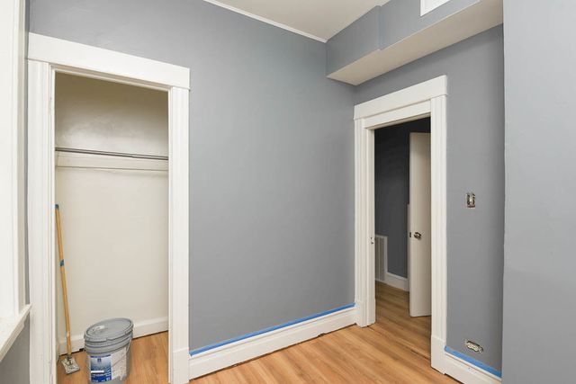 2738 N CENTRAL PARK Avenue 2, Chicago, IL 60647