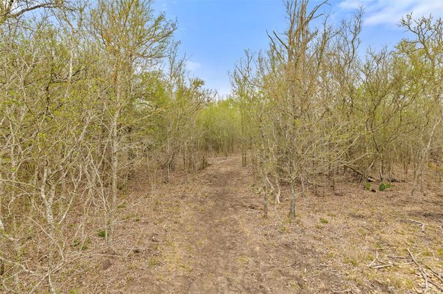 9426 Bock RD, Buda, TX 78610