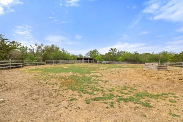 9426 Bock RD, Buda, TX 78610