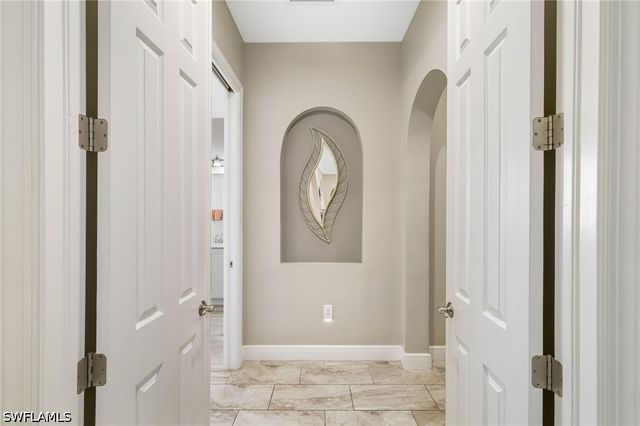 10085 Avalon Lake CIR, Fort Myers, FL 33913