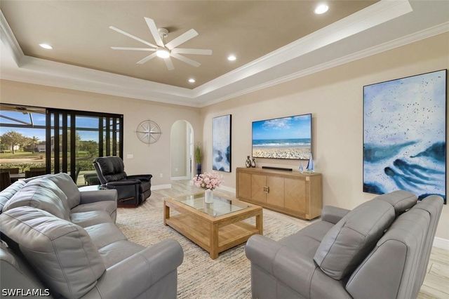 10085 Avalon Lake CIR, Fort Myers, FL 33913