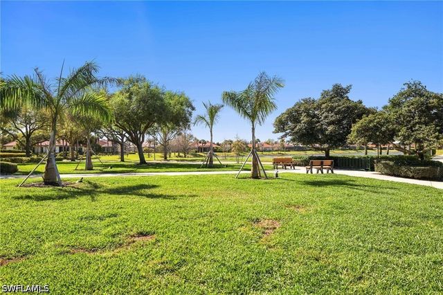 10085 Avalon Lake CIR, Fort Myers, FL 33913