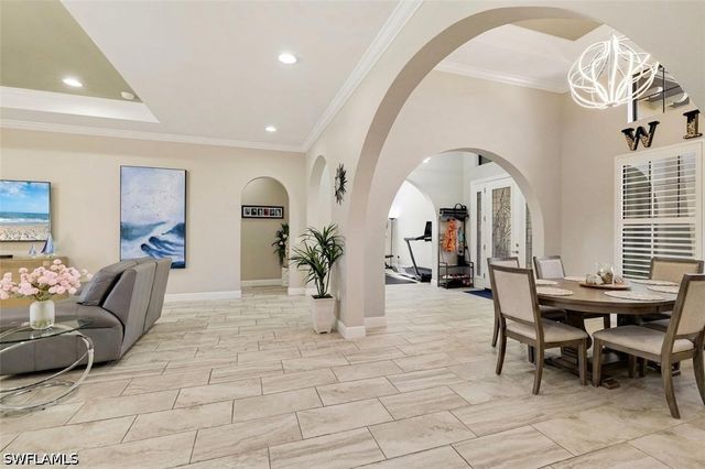 10085 Avalon Lake CIR, Fort Myers, FL 33913