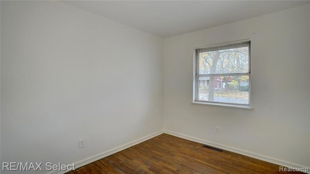 4808 Alpha Way, Flint, MI 48506