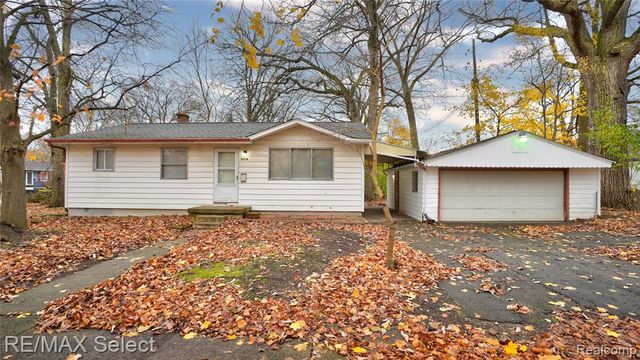 4808 Alpha Way, Flint, MI 48506