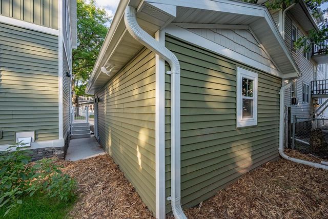 158 N MAPLE AVENUE, Green Bay, WI 54303
