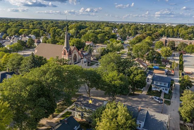 158 N MAPLE AVENUE, Green Bay, WI 54303