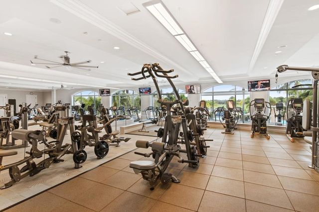 130 Andalusia Way, Palm Beach Gardens, FL 33418