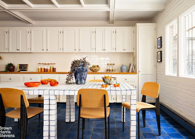 57 E 74TH Street, New York City, NY 10021