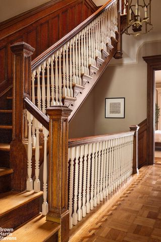 57 E 74TH Street, New York City, NY 10021