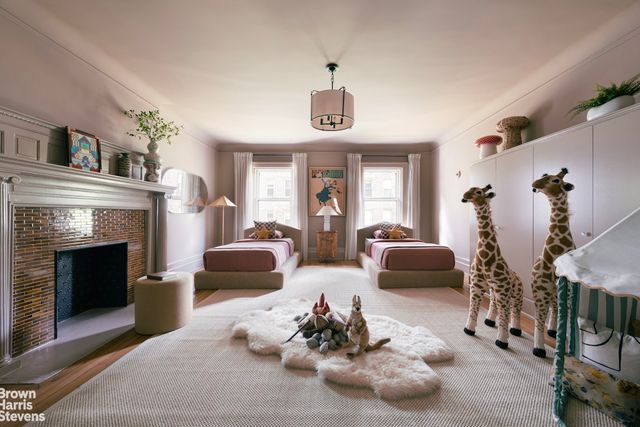 57 E 74TH Street, New York City, NY 10021