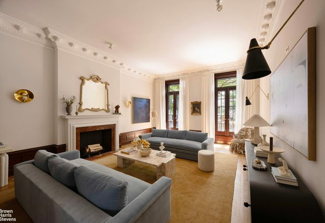 57 E 74TH Street, New York City, NY 10021