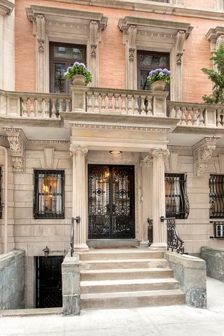 57 E 74TH Street, New York City, NY 10021