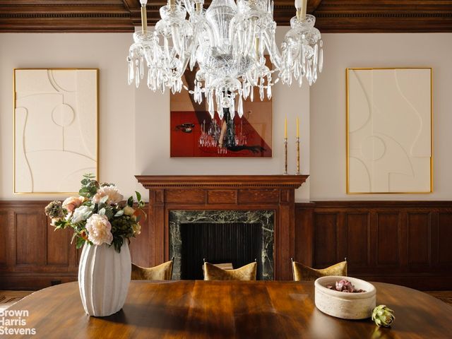 57 E 74TH Street, New York City, NY 10021