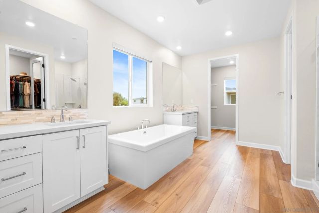 12112 Carter Lane, San Diego, CA 92128