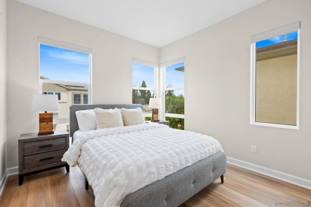 12112 Carter Lane, San Diego, CA 92128