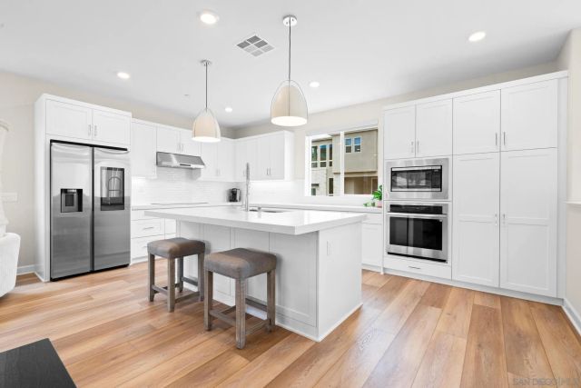 12112 Carter Lane, San Diego, CA 92128