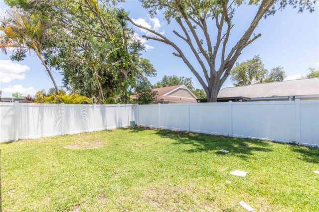 327 PHLOX DRIVE 327, Palm Harbor, FL 34684