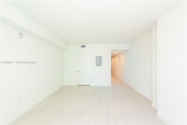 77 SE 5th Street 1804, Miami, FL 33131