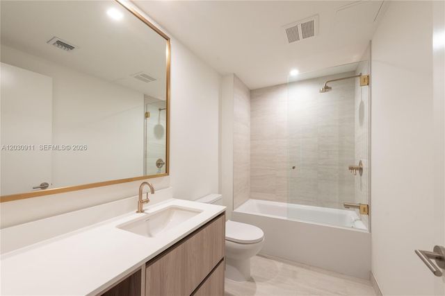 77 SE 5th Street 1804, Miami, FL 33131