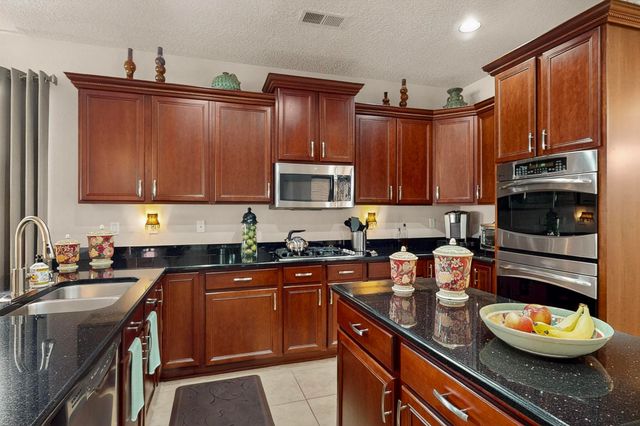 8142 SAND SPRINGS Circle NW, Albuquerque, NM 87114