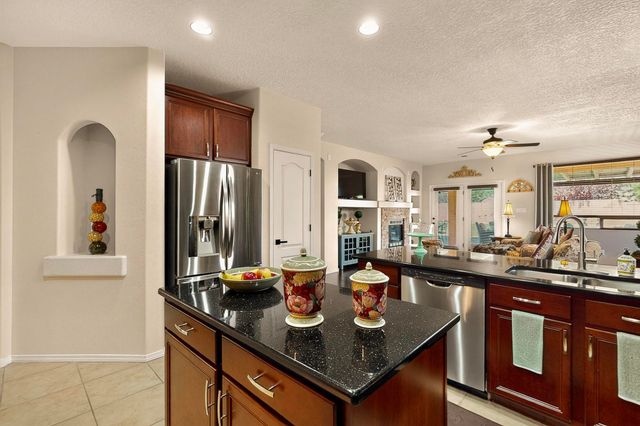 8142 SAND SPRINGS Circle NW, Albuquerque, NM 87114