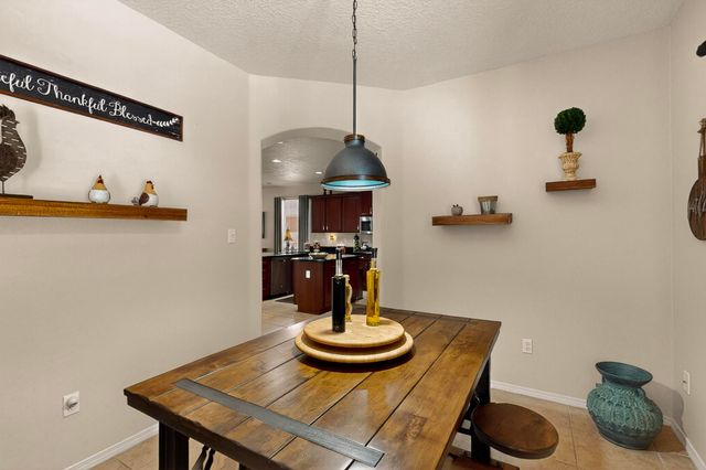 8142 SAND SPRINGS Circle NW, Albuquerque, NM 87114