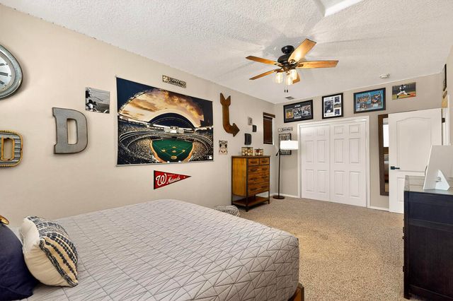 8142 SAND SPRINGS Circle NW, Albuquerque, NM 87114