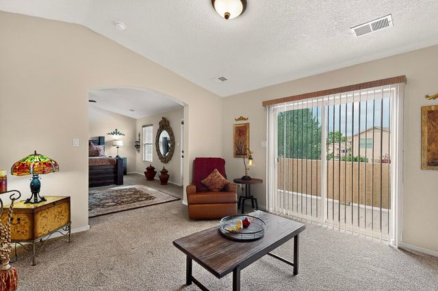 8142 SAND SPRINGS Circle NW, Albuquerque, NM 87114