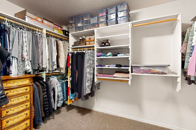 8142 SAND SPRINGS Circle NW, Albuquerque, NM 87114