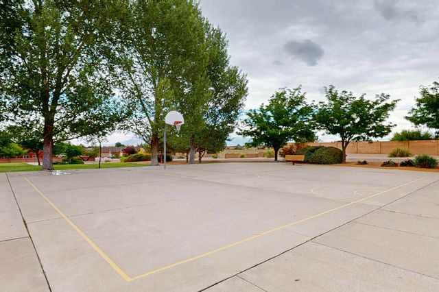 8142 SAND SPRINGS Circle NW, Albuquerque, NM 87114