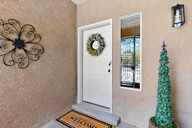 8142 SAND SPRINGS Circle NW, Albuquerque, NM 87114